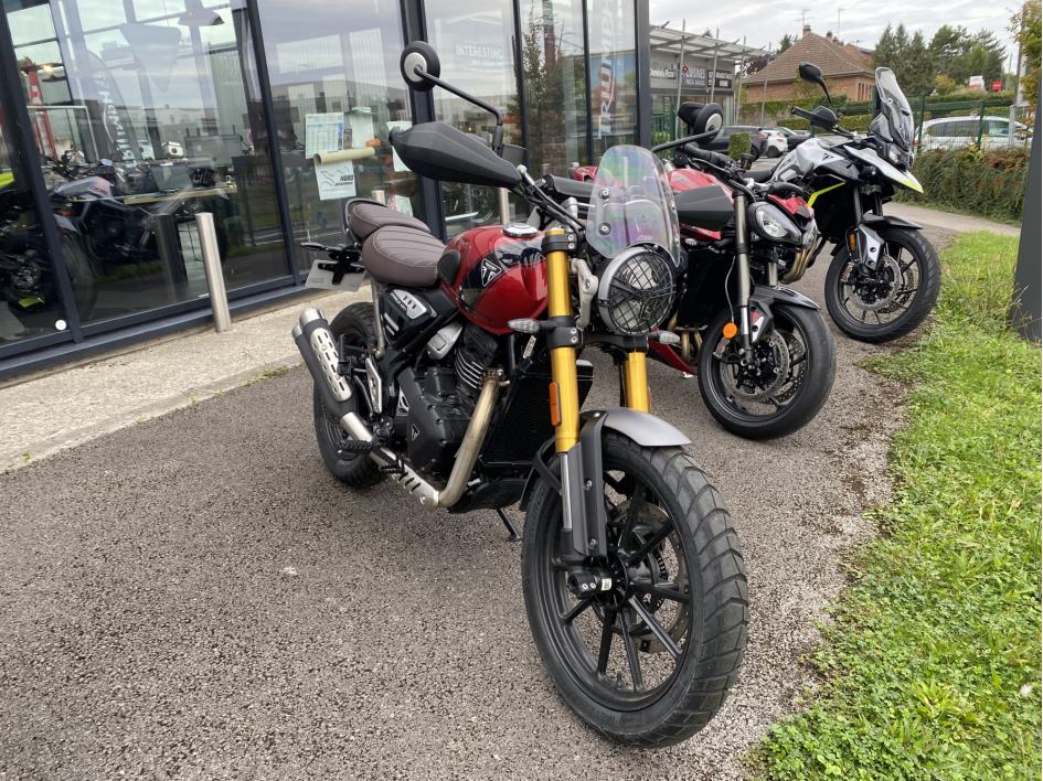 TRIUMPH Scrambler 400 X