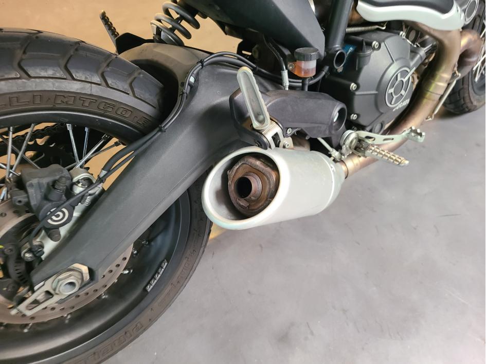 DUCATI SCRAMBLER 800 classic