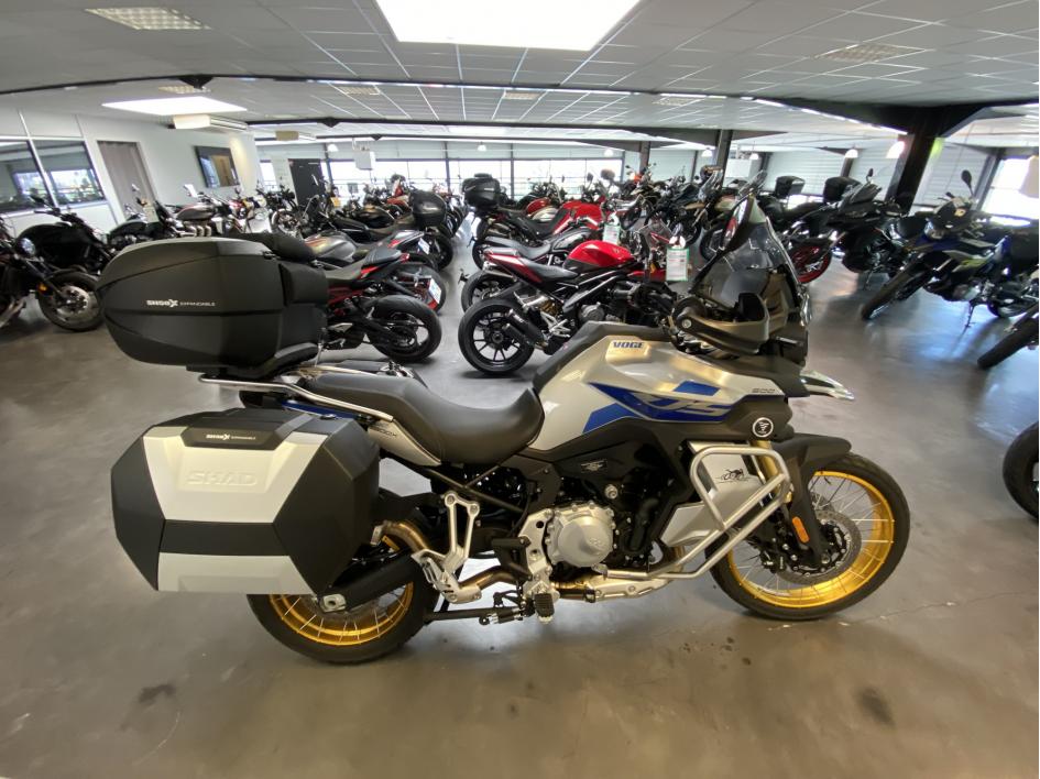 VOGE DS900x