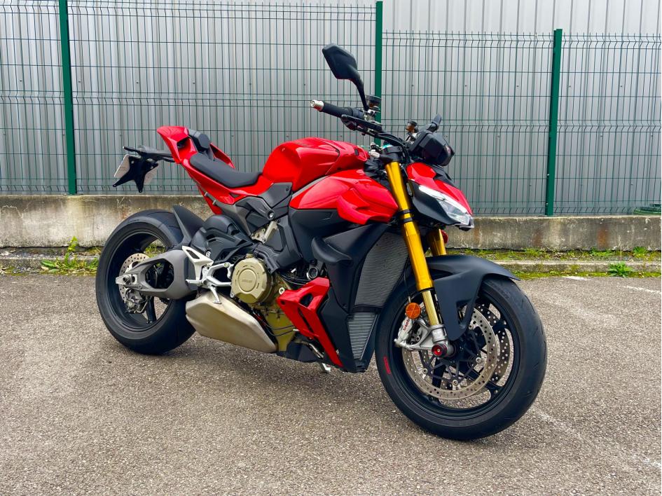 DUCATI STREETFIGHTER V4S