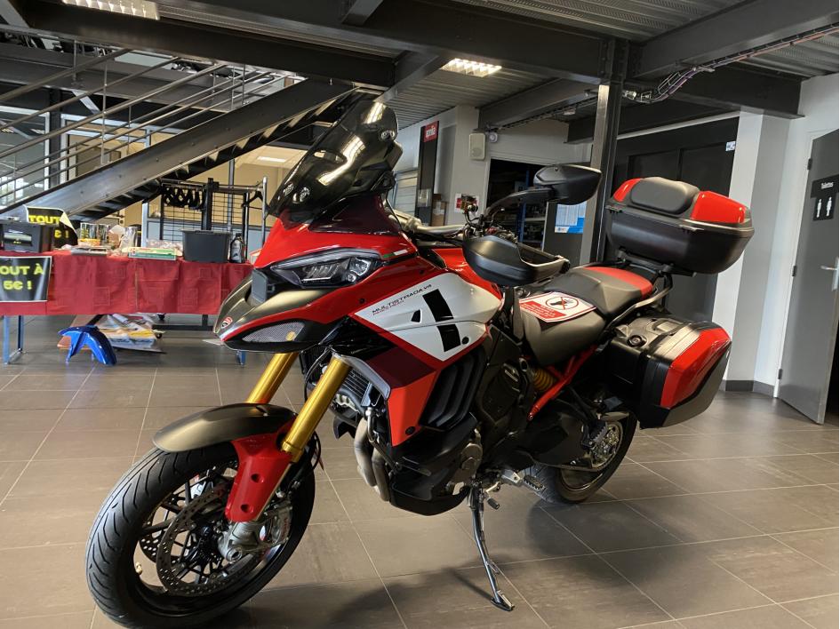 DUCATI MULTISTRADA PIKES PEAK