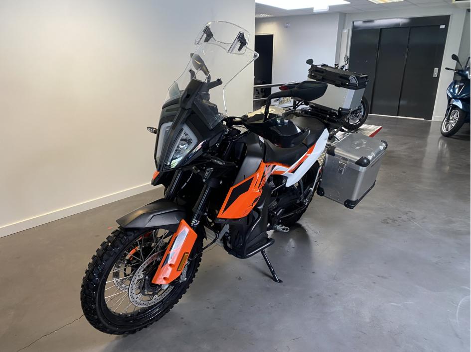KTM 790 ADVENTURE