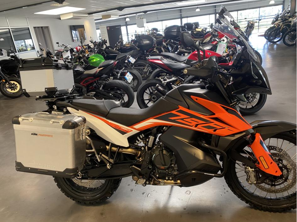 KTM 790 ADVENTURE