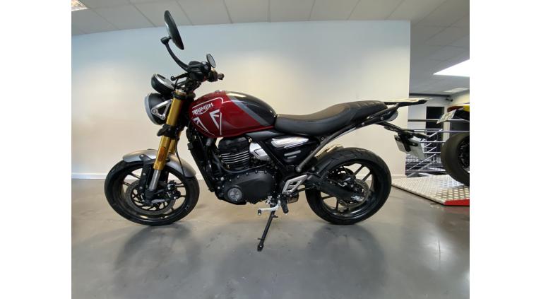 TRIUMPH SPEED 400
