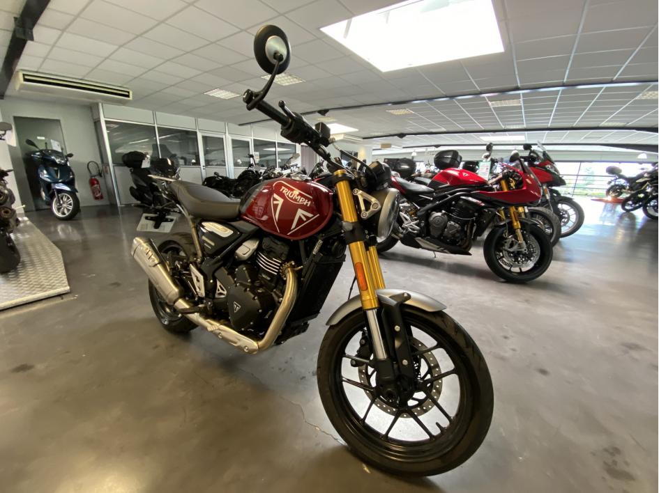 TRIUMPH SPEED 400