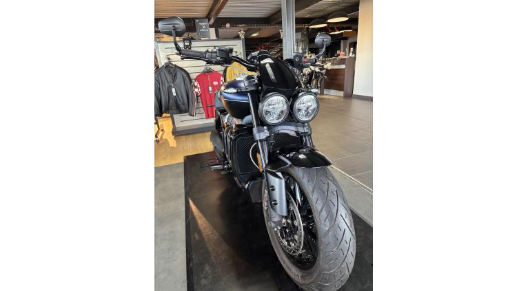 TRIUMPH ROCKET 3 R STORM