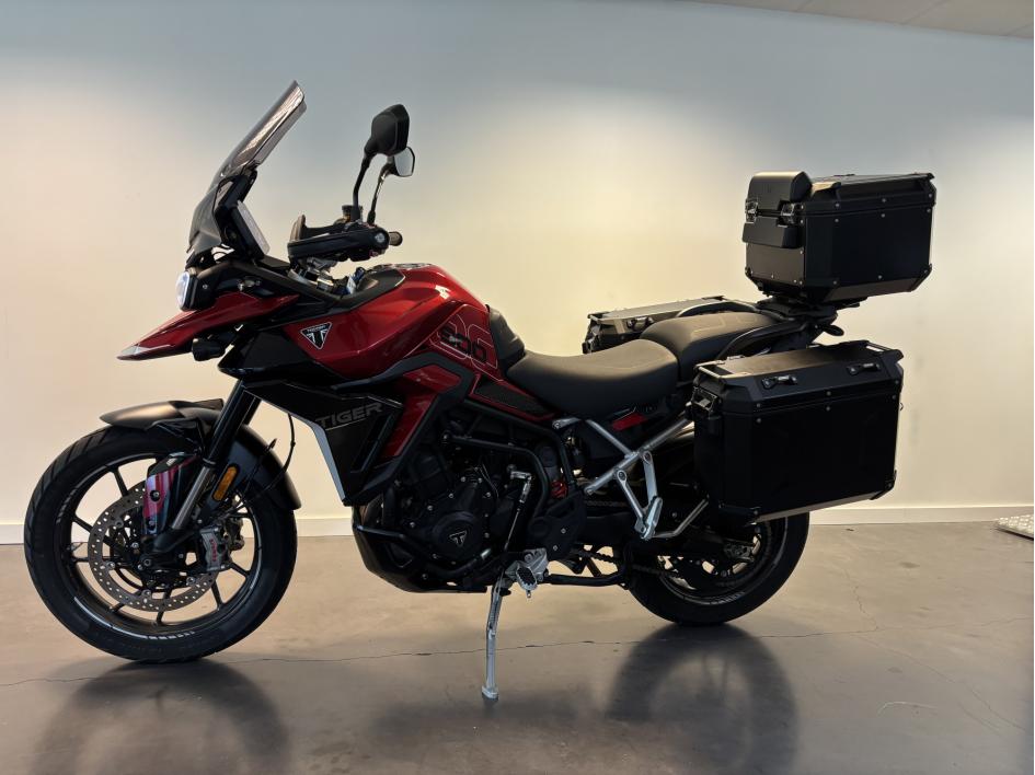 TRIUMPH Tiger 900 GT PRO