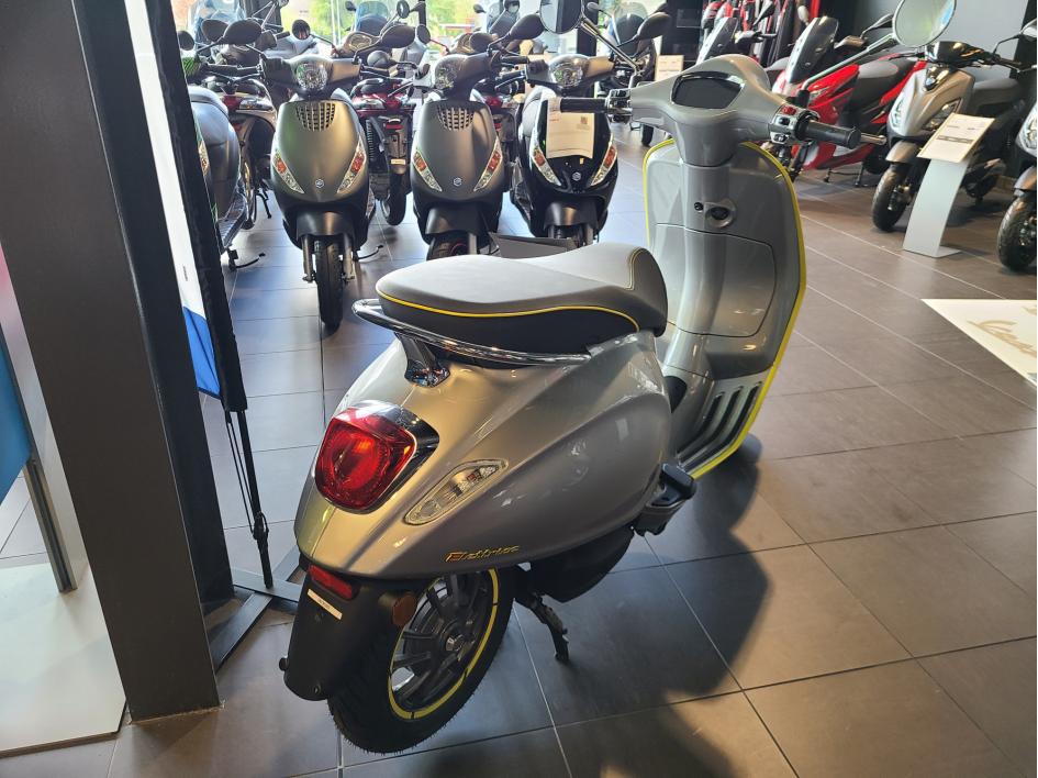 VESPA PRIMAVERA 50 Elettrica