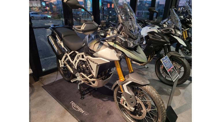 TRIUMPH TIGER 900 RALLY PRO