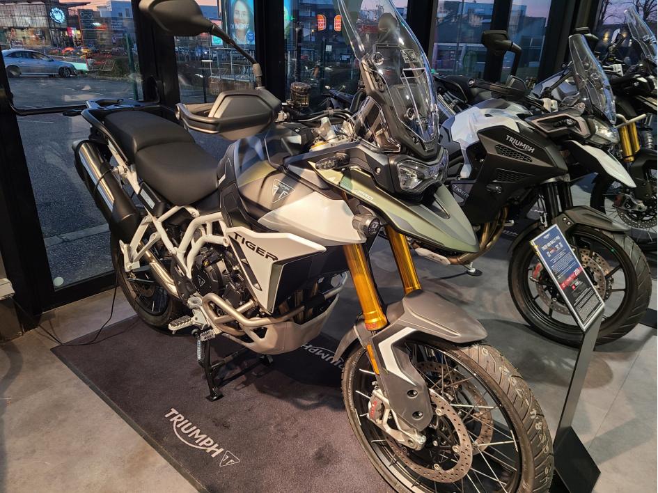 TRIUMPH TIGER 900 RALLY PRO