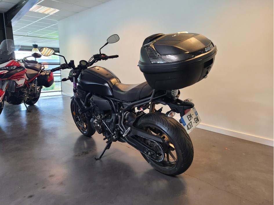 YAMAHA XSR 700 ABS