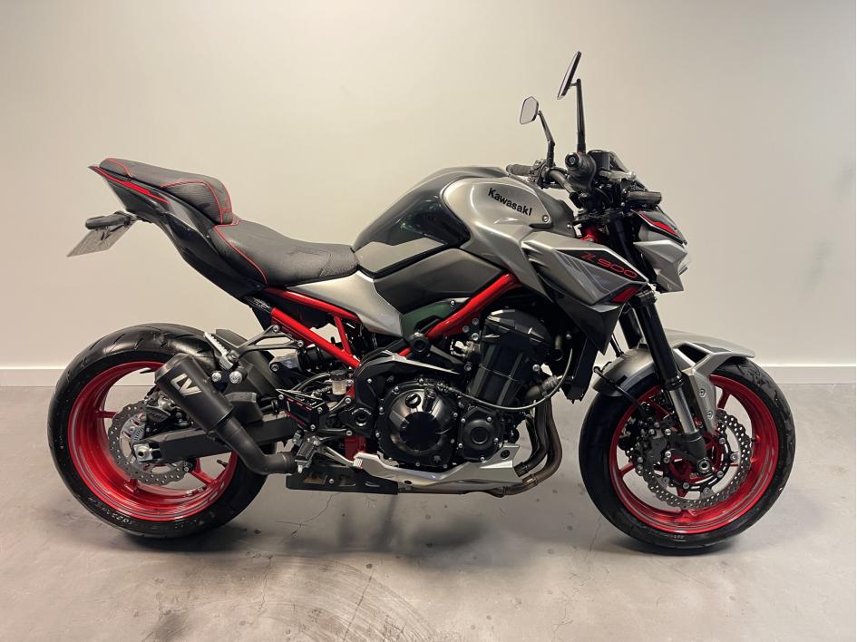 KAWASAKI Z900 A2