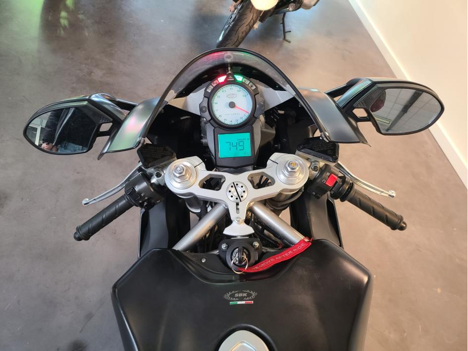 DUCATI 749 DARK