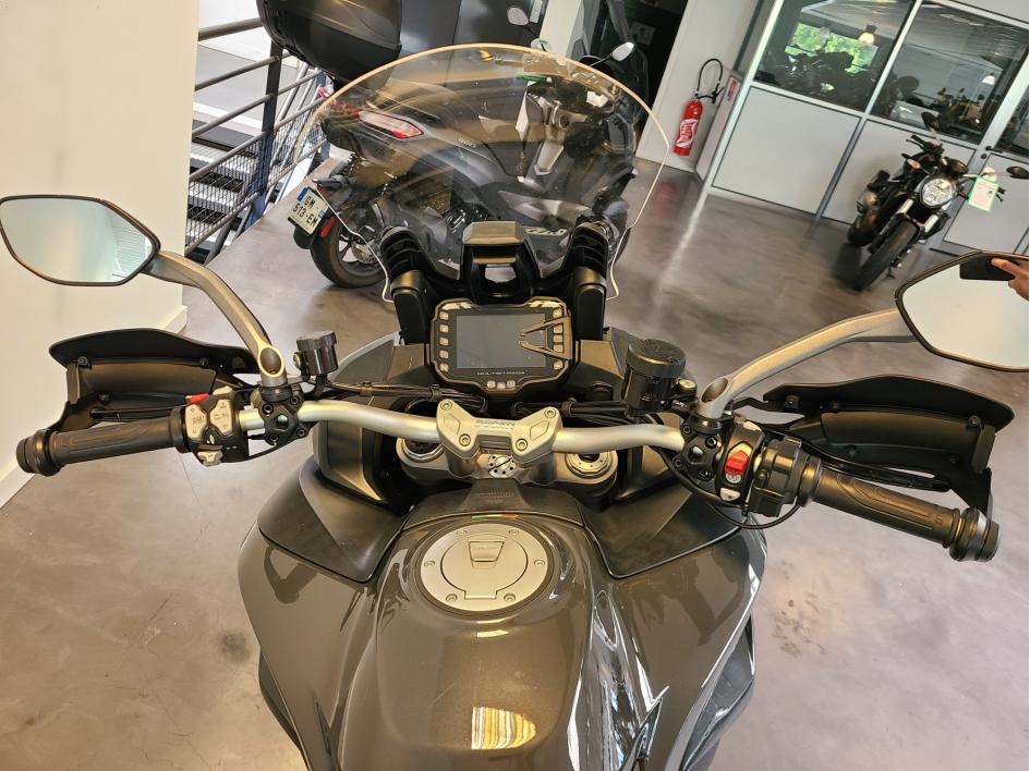 DUCATI MULTISTRADA V2S