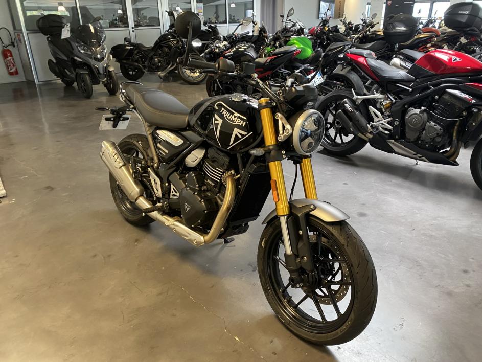 TRIUMPH SPEED 400
